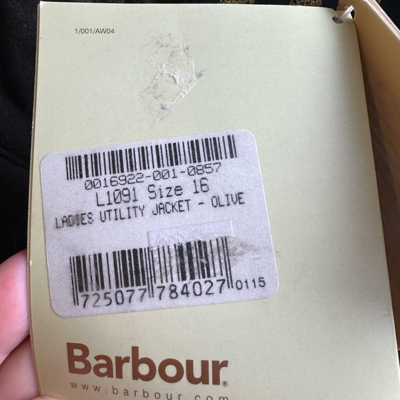 Ladies Utility Waxed Jacket in Olive Green by Barbour - Picture 5 of 6